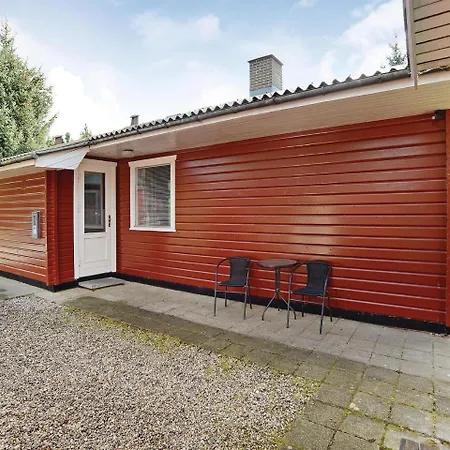 Three-bedroom Holiday In 別荘 Brovst